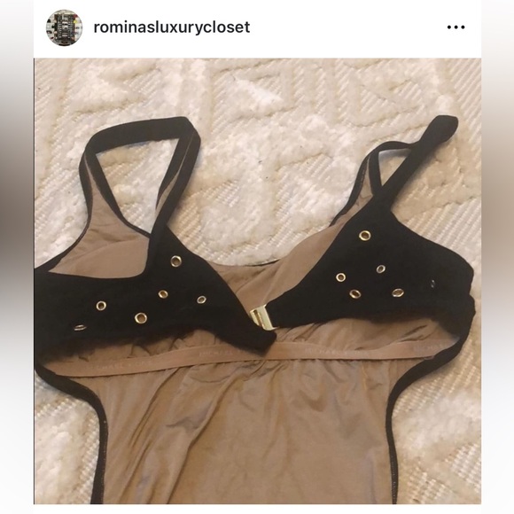 🖤✨ Michael Kors Gorgeous black one piece Swimsuit✨🖤 - Picture 9 of 10